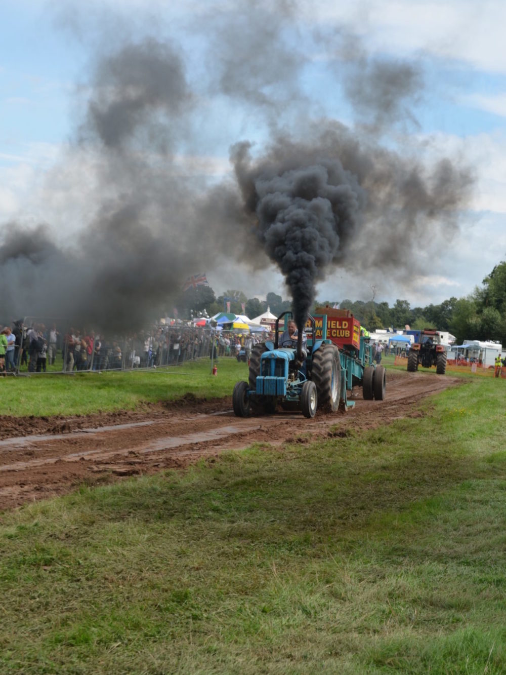 Tractor Pulling