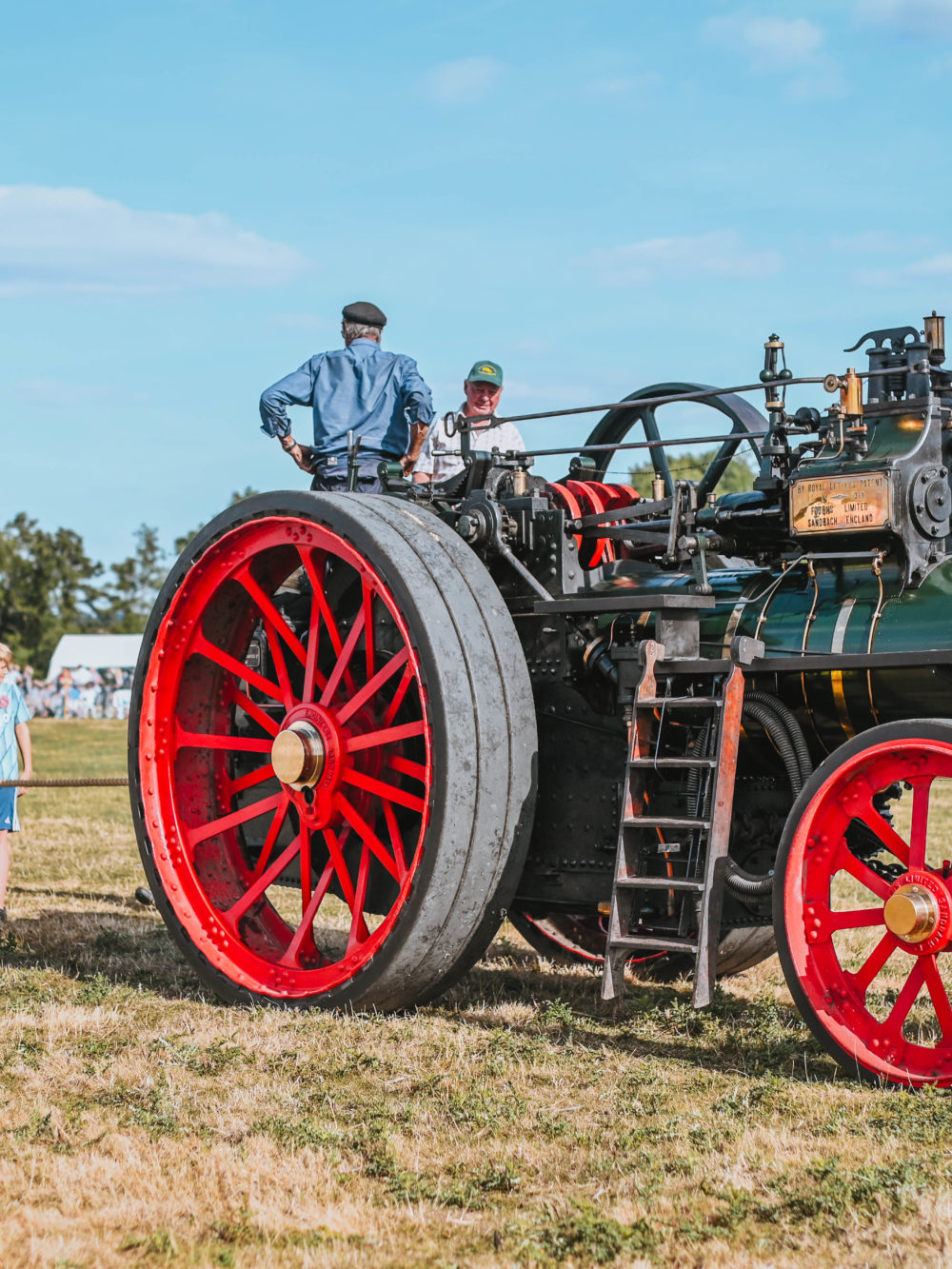 Steam Engine Tug of War 1